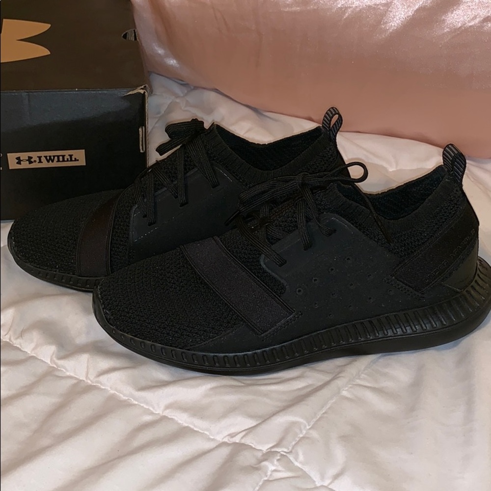 Under Armour UA BGS Threadborne Shift (Black)